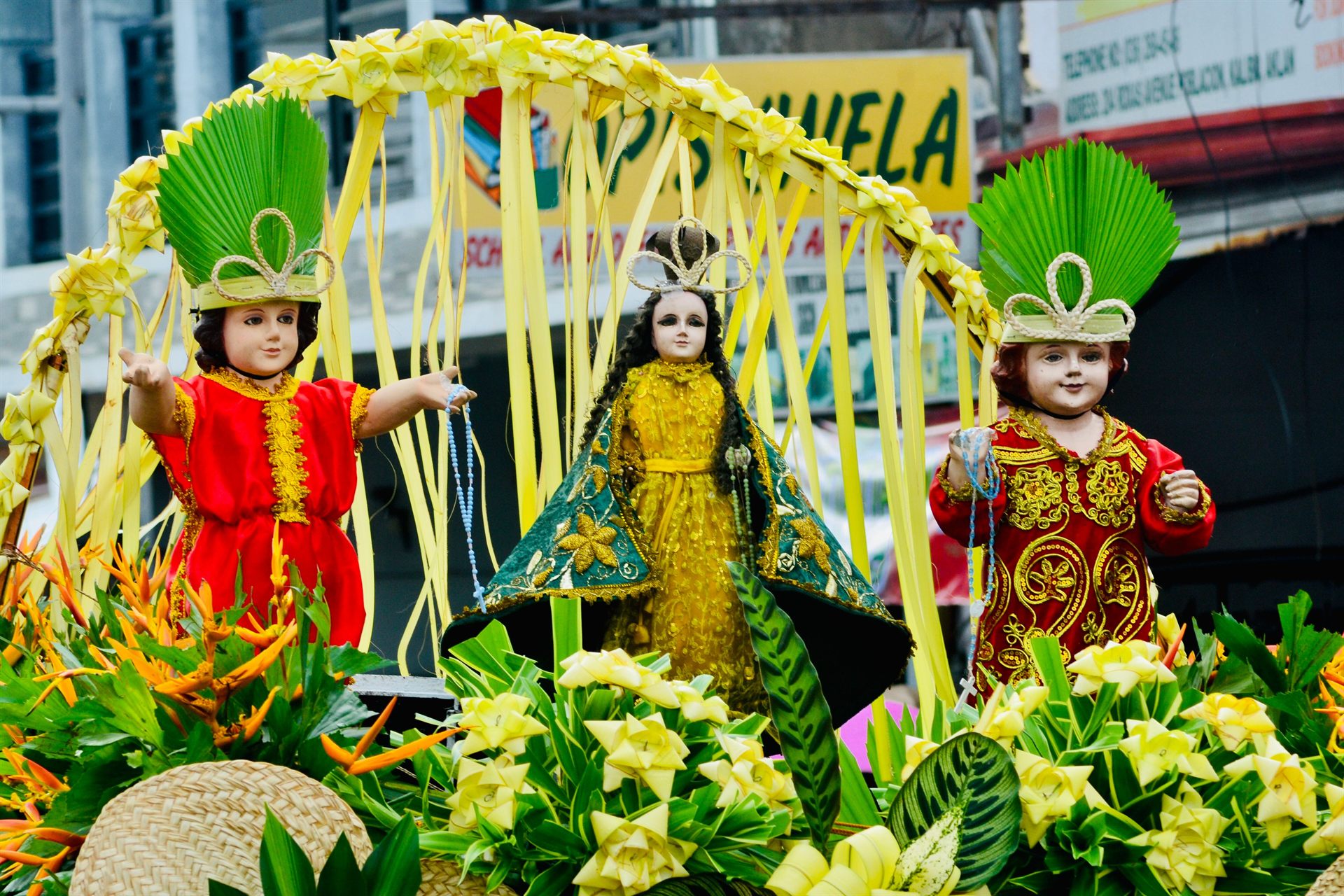 Experience Hinulawan Festival